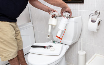 find out the average cost to install a toilet
